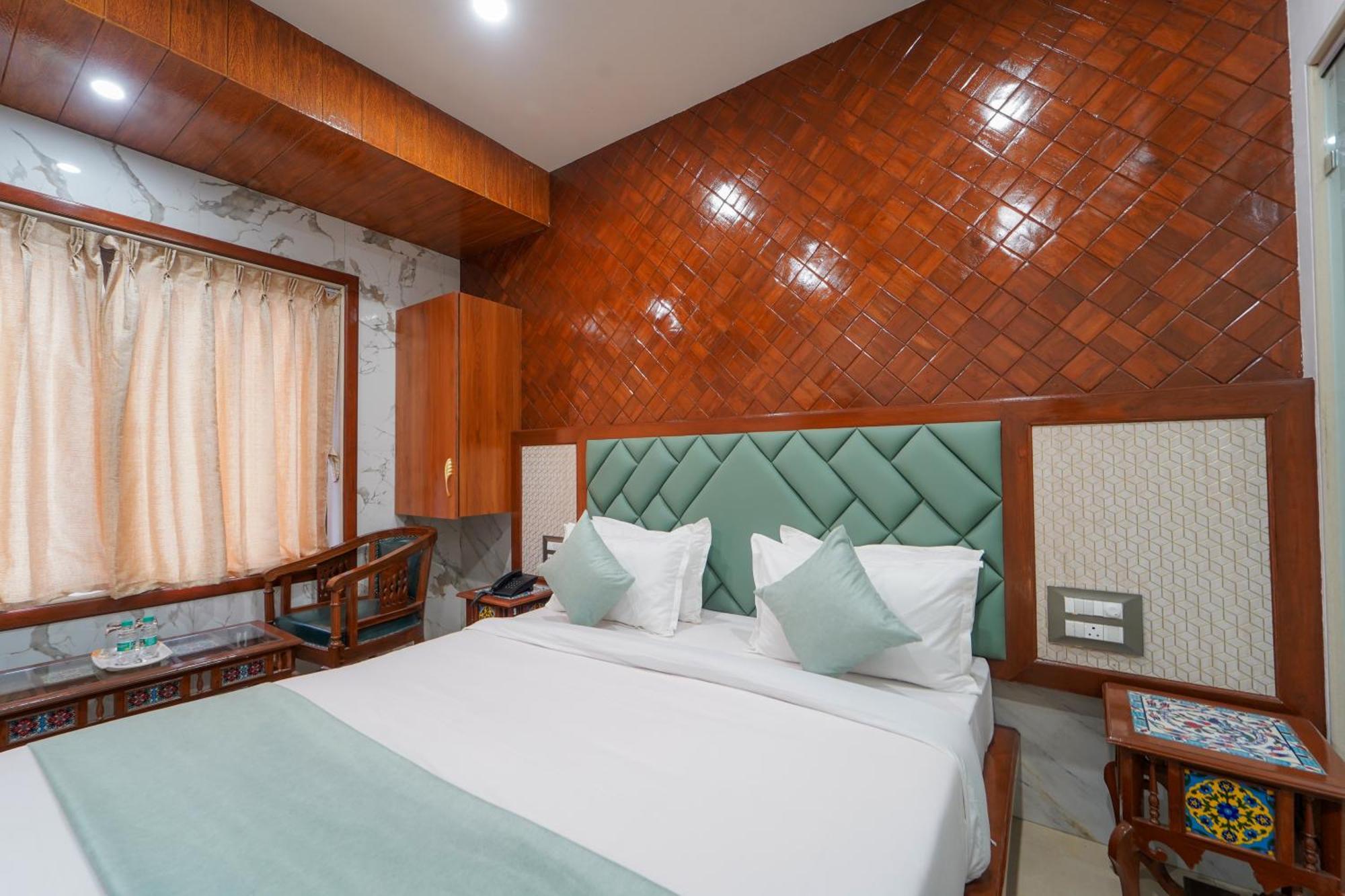 Hotel Bright Star Mahābaleshwar Zewnętrze zdjęcie