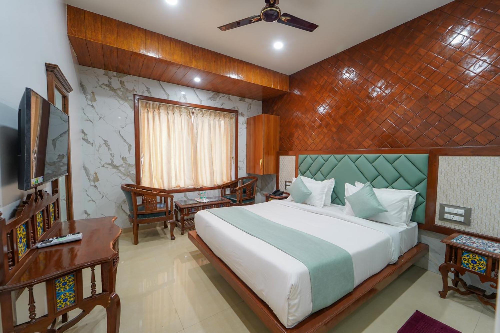 Hotel Bright Star Mahābaleshwar Zewnętrze zdjęcie