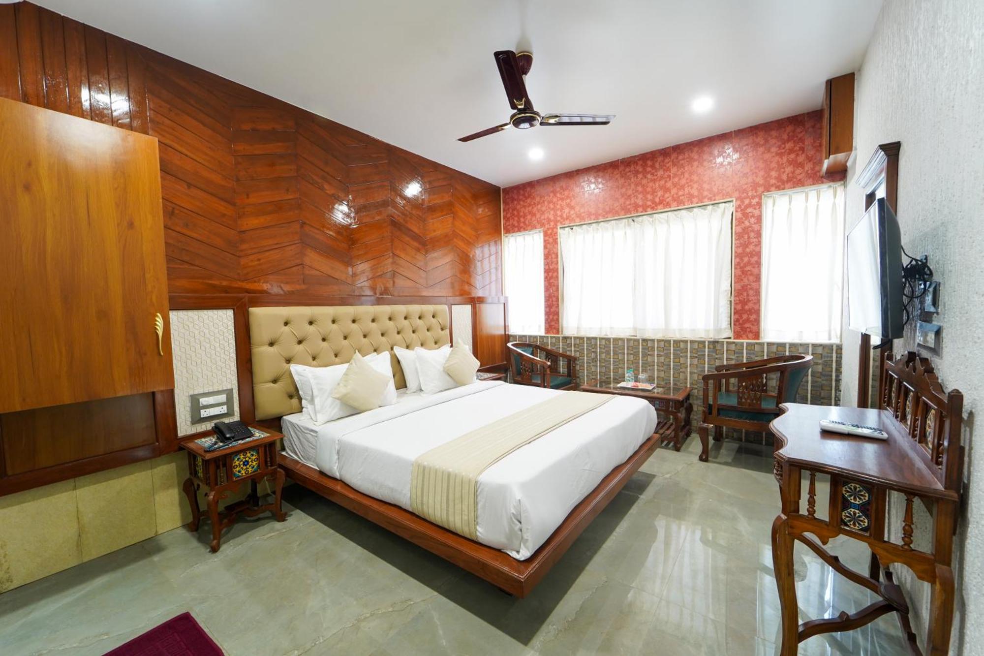 Hotel Bright Star Mahābaleshwar Zewnętrze zdjęcie